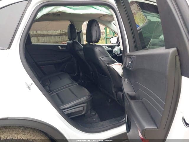 2021 FORD ESCAPE SEL 8