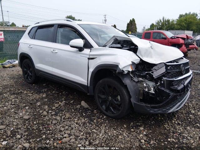2024 VOLKSWAGEN TAOS 1.5T SE
