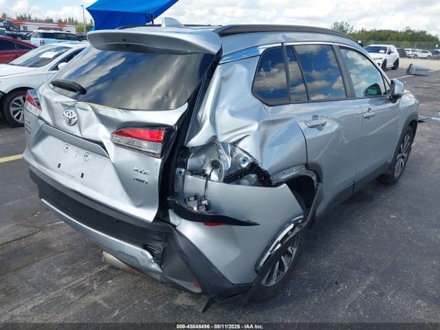 2024 TOYOTA COROLLA CROSS XLE 6