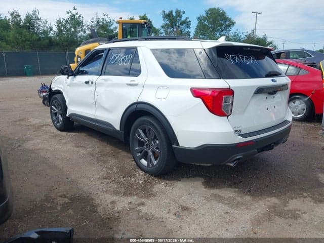2023 FORD EXPLORER XLT 3