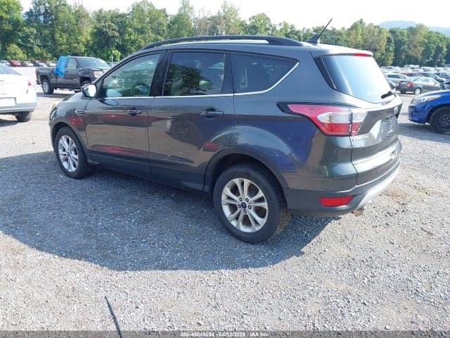 2018 FORD ESCAPE SE 3