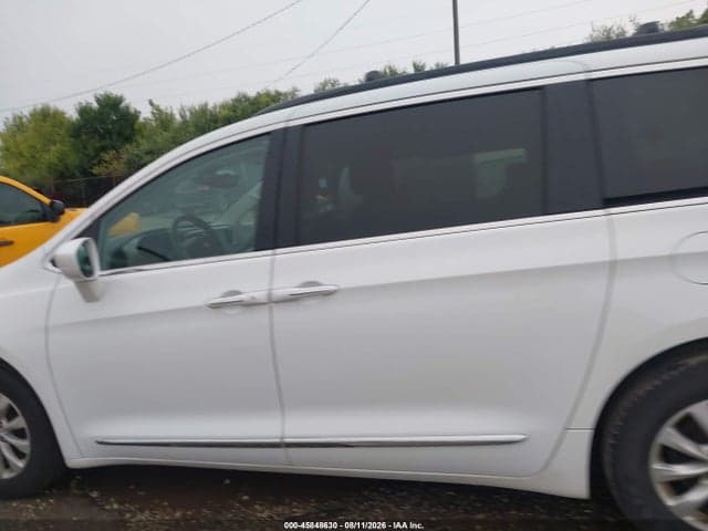 2017 CHRYSLER PACIFICA TOURING-L 15