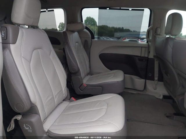 2017 CHRYSLER PACIFICA TOURING-L 8