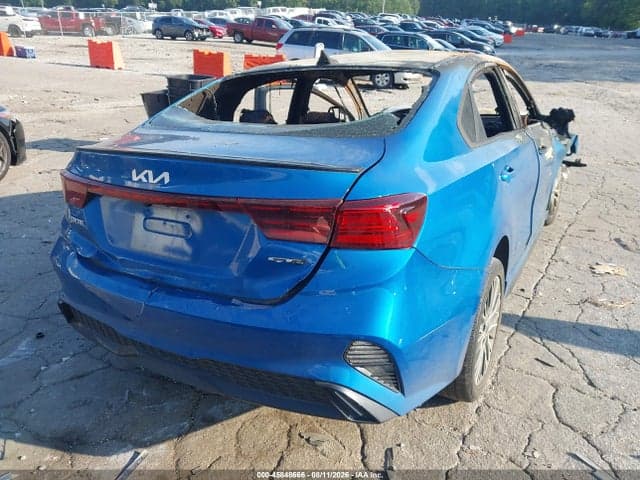 2023 KIA FORTE GT-LINE 4