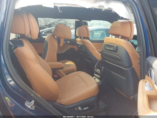 2022 BMW X7 XDRIVE40I 8