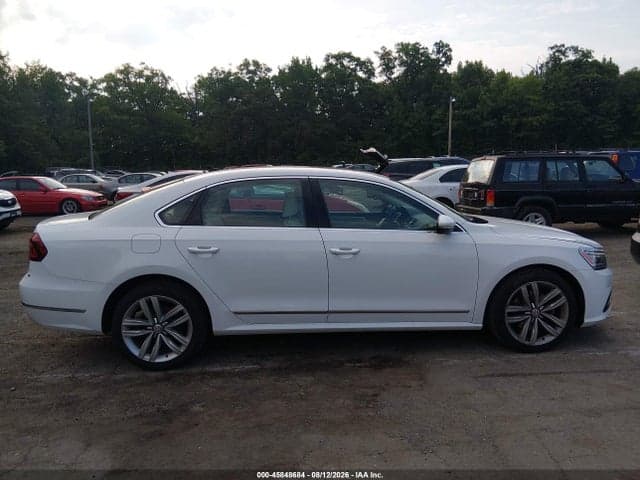 2017 VOLKSWAGEN PASSAT 1.8T SE 13
