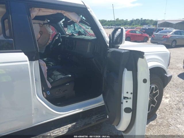 2025 FORD BRONCO OUTER BANKS 5