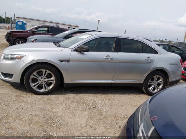2017 FORD TAURUS SE 14
