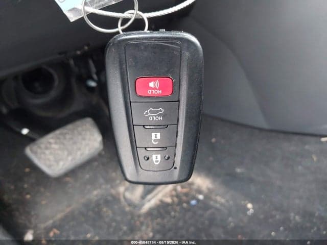 2019 TOYOTA RAV4 LIMITED 11