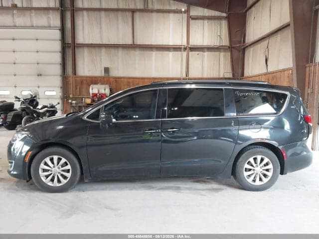 2017 CHRYSLER PACIFICA TOURING-L 15