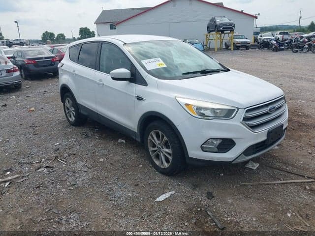 2017 FORD ESCAPE SE 1