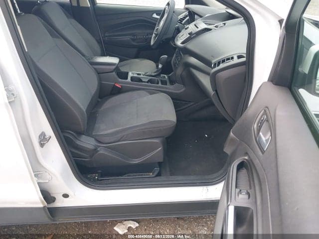 2017 FORD ESCAPE SE 5