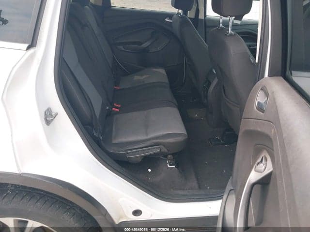 2017 FORD ESCAPE SE 8