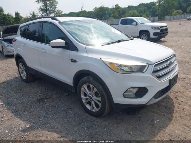 2018 FORD ESCAPE SE 1