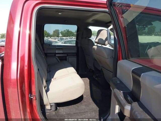 2017 FORD F150 SUPERCREW 8