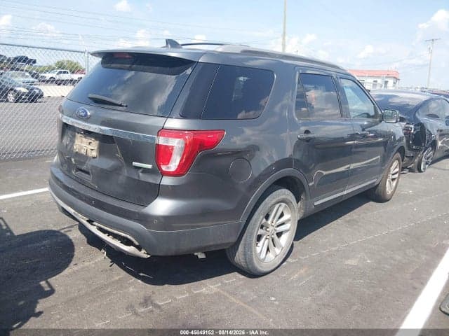 2017 FORD EXPLORER XLT 4
