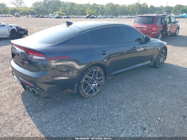 2022 KIA STINGER GT1 4