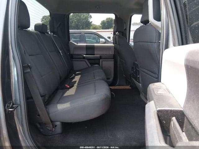 2017 FORD F-150 XL 8
