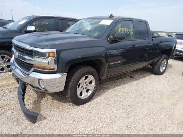 2017 CHEVROLET SILVERADO 1500 LT 2