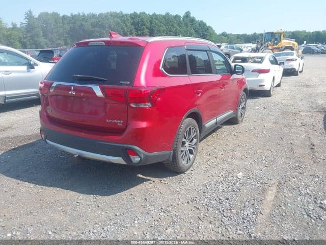 2017 MITSUBISHI OUTLANDER SE/SEL 4