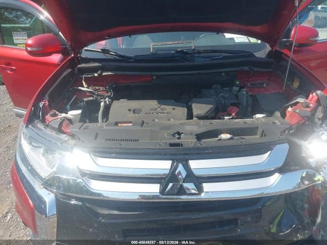 2017 MITSUBISHI OUTLANDER SE/SEL 10