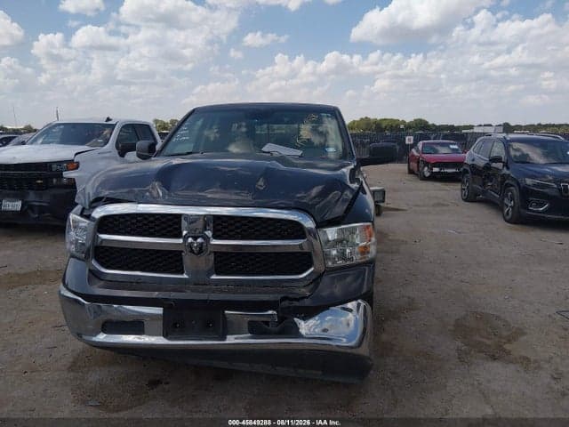 2017 RAM 1500 SLT 4X2 6'4 BOX 11