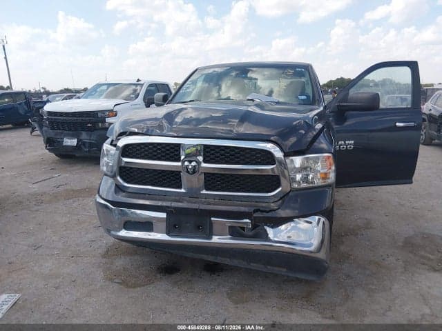 2017 RAM 1500 SLT 4X2 6'4 BOX 6
