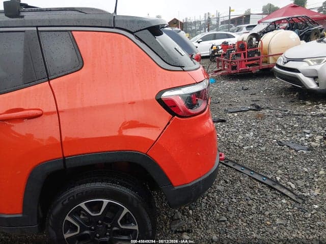 2020 JEEP COMPASS TRAILHAWK 4X4 18