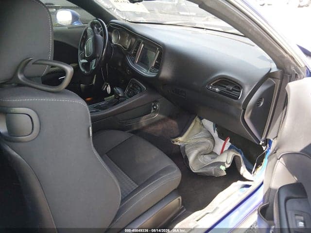 2019 DODGE CHALLENGER R/T 5