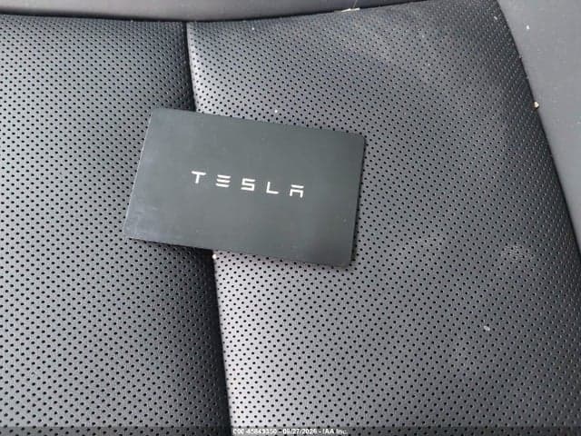2024 TESLA MODEL 3 11