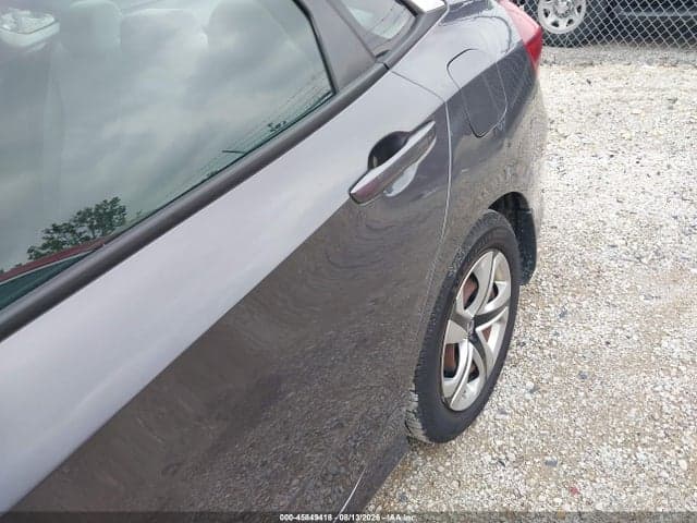 2017 HONDA CIVIC LX 2