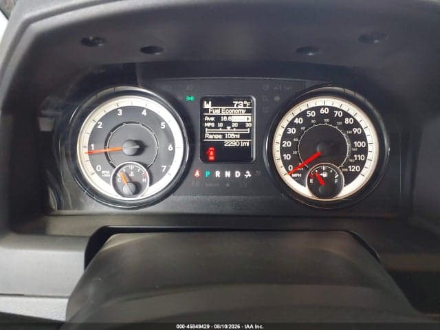 2017 RAM 1500 TRADESMAN 4X4 8' BOX 7