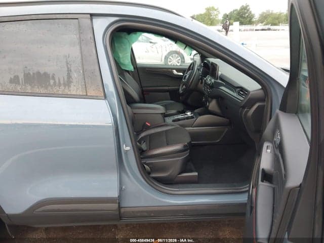 2025 FORD ESCAPE ST-LINE SELECT 5