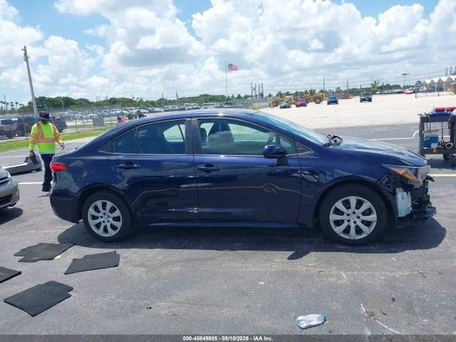 2022 TOYOTA COROLLA LE 13