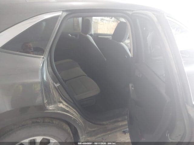 2020 FORD ESCAPE SE 8