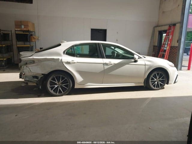 2023 TOYOTA CAMRY SE 14