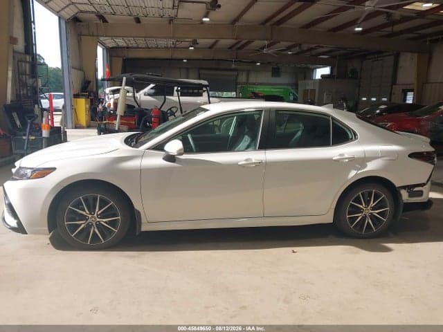 2023 TOYOTA CAMRY SE 15
