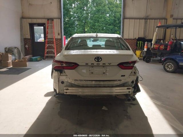 2023 TOYOTA CAMRY SE 17