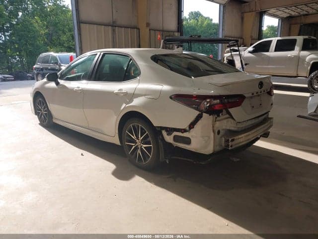 2023 TOYOTA CAMRY SE 3
