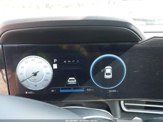 2024 HYUNDAI ELANTRA LIMITED 7