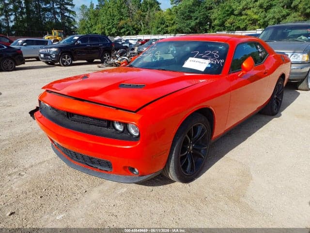 2017 DODGE CHALLENGER SXT 2