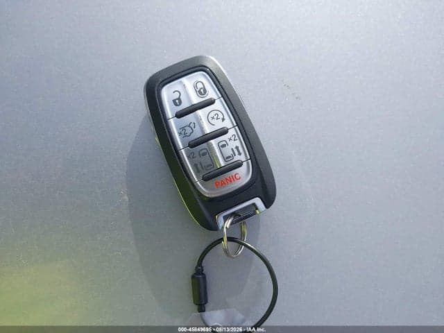 2025 CHRYSLER PACIFICA SELECT 11