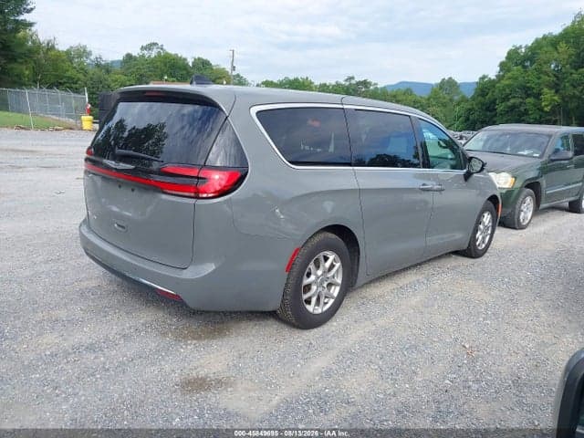 2025 CHRYSLER PACIFICA SELECT 4