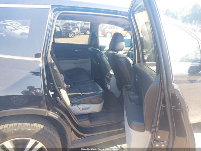 2018 HONDA PILOT EX 8