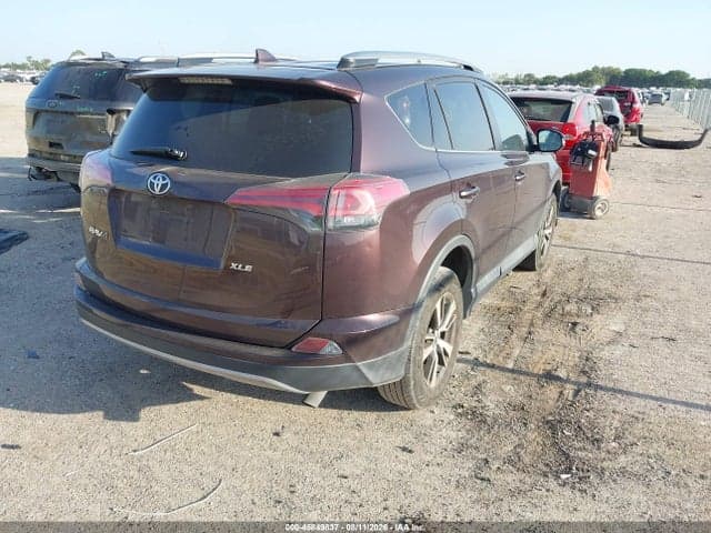 2017 TOYOTA RAV4 XLE 4