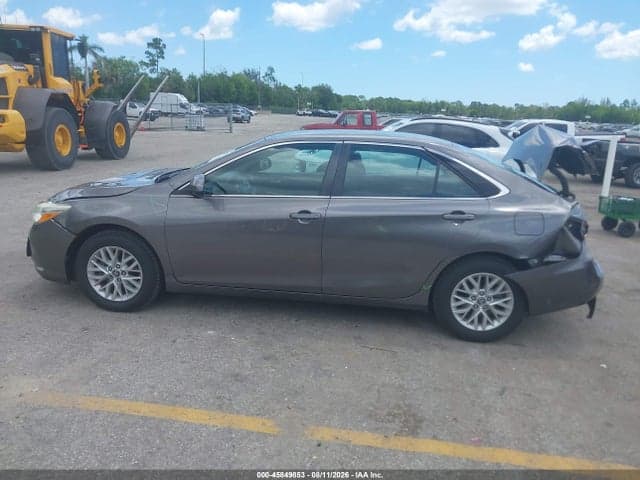 2017 TOYOTA CAMRY LE 14