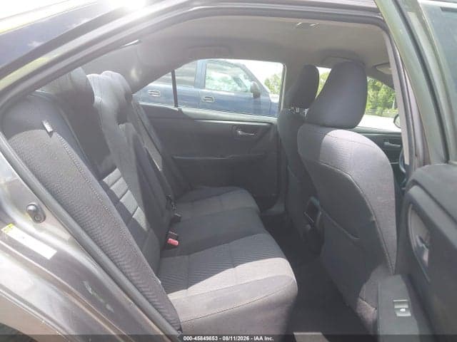 2017 TOYOTA CAMRY LE 8