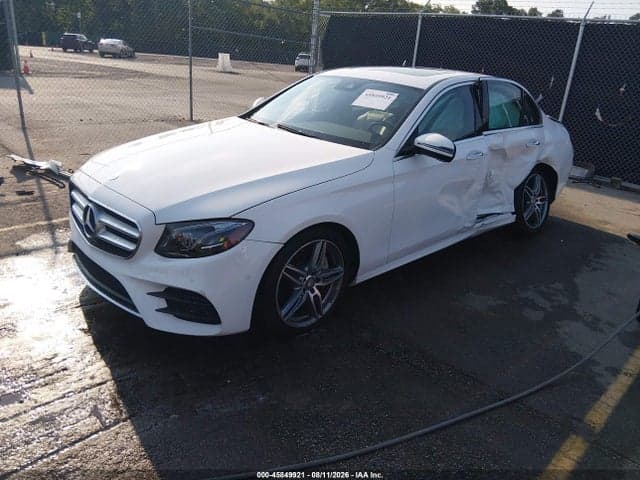 2017 MERCEDES-BENZ E 300 2