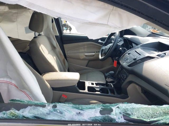 2017 FORD ESCAPE SE 5