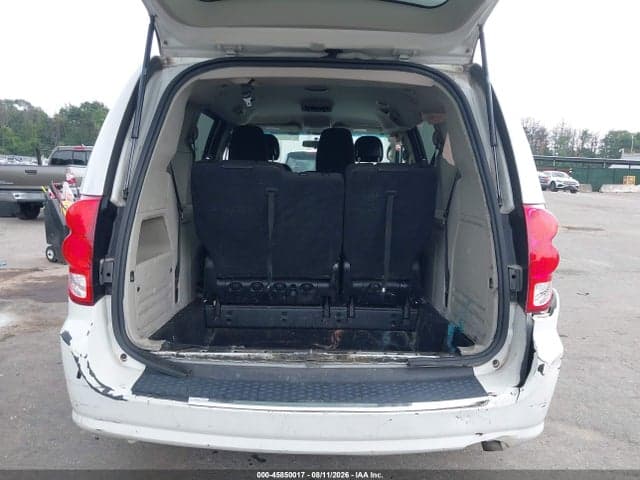 2017 DODGE GRAND CARAVAN SE 19